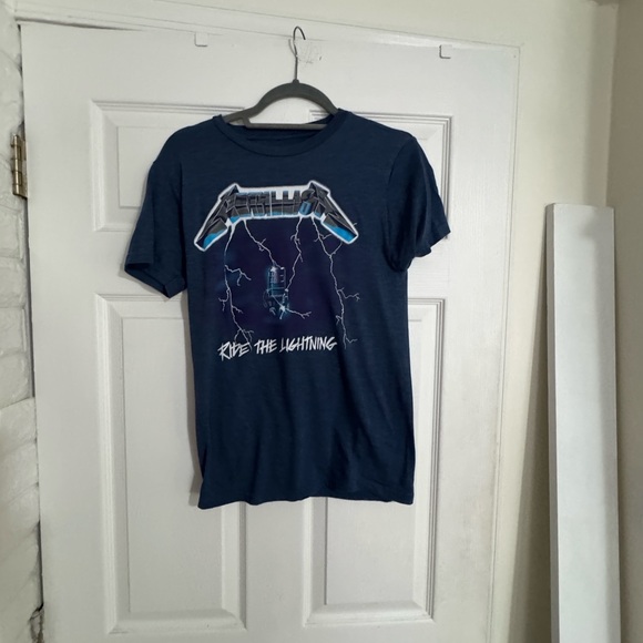 Metallica Ride the Lightning T-Shirt - Picture 1 of 2
